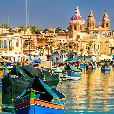 דירה Exclusive With Historic Charm